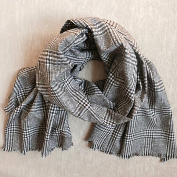 Handmade Brown White Plaid Large Wrap Scarf - Picture 7 of 10